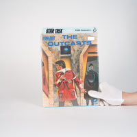 The Outcasts (Star Trek RPG) - Guy McLimore