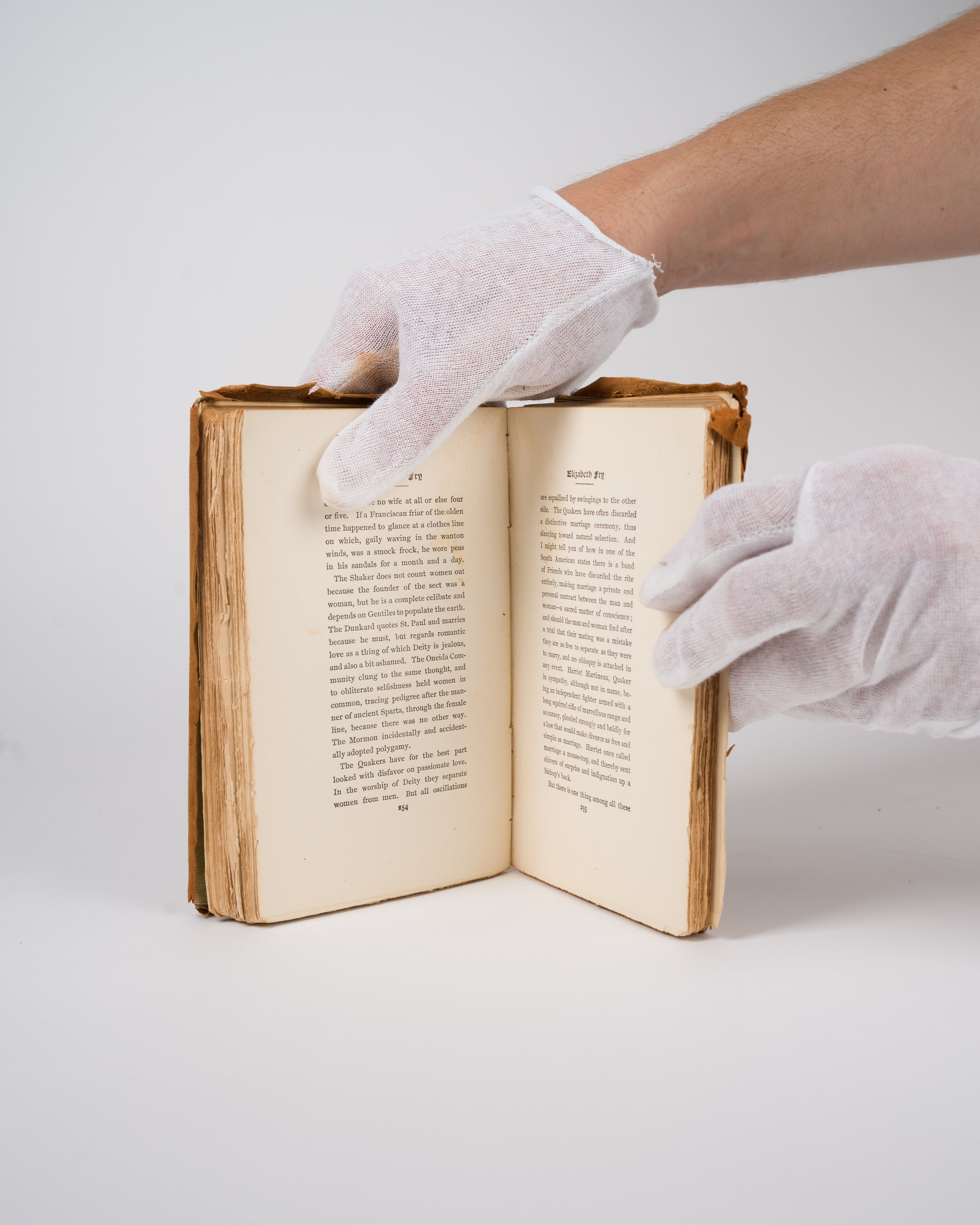 Little Journeys to the Homes of Famous Women - Hubbard, Elbert