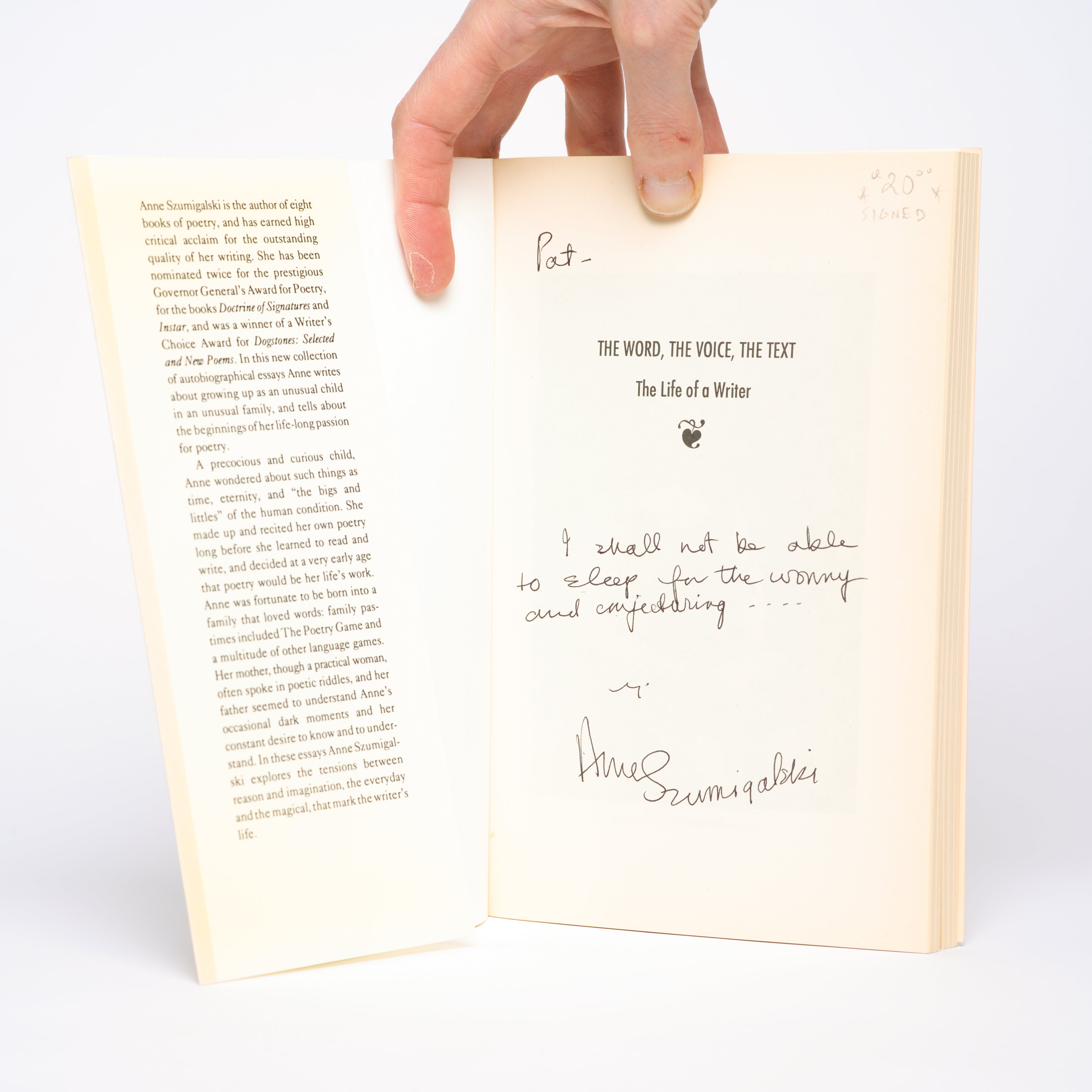 The Word, The Voice, The Text: The Life of a Writer - Szumigalski, Anne