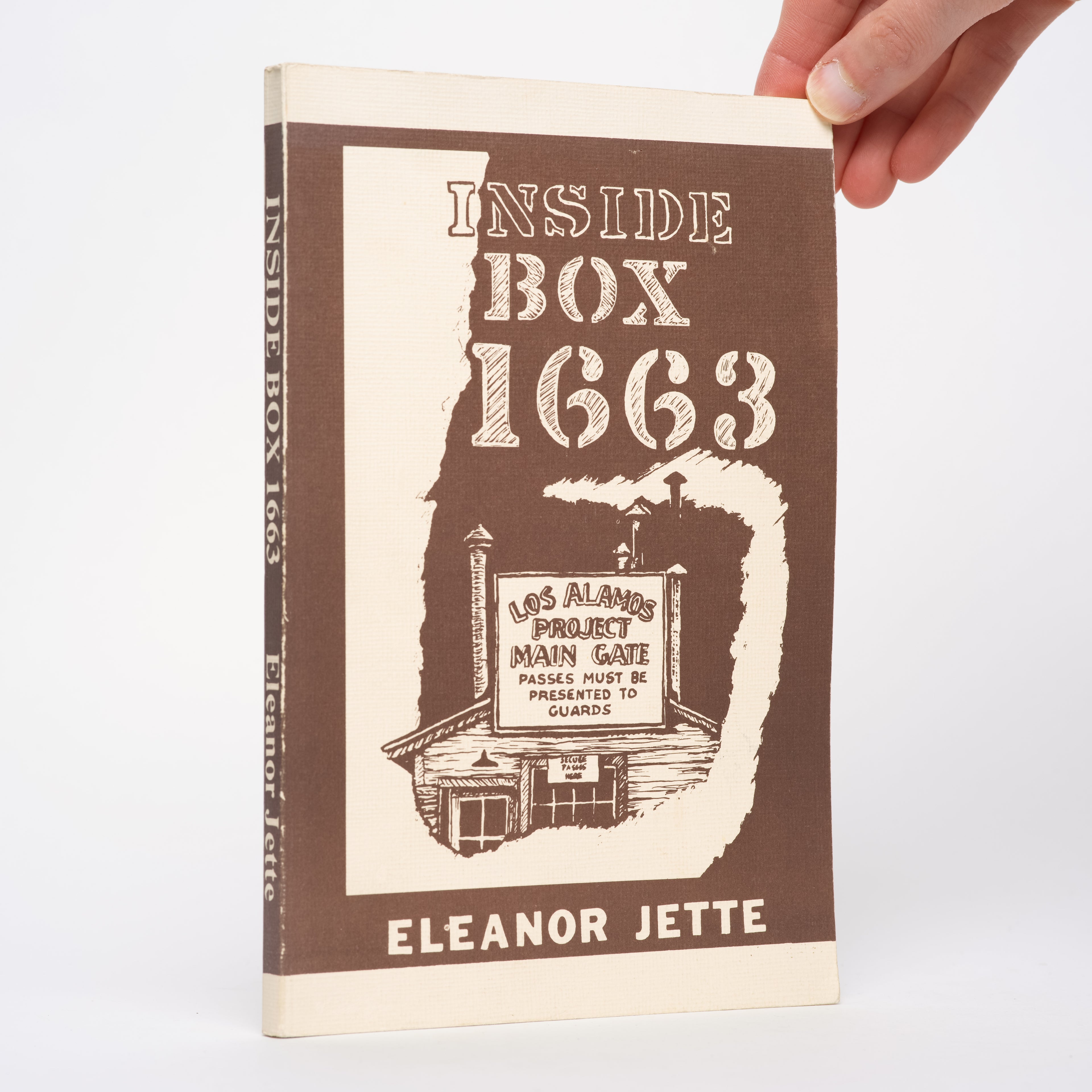 Inside Box 1663 - Jette, Eleanor