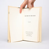 The Men in the Nets - Hunt, Jim