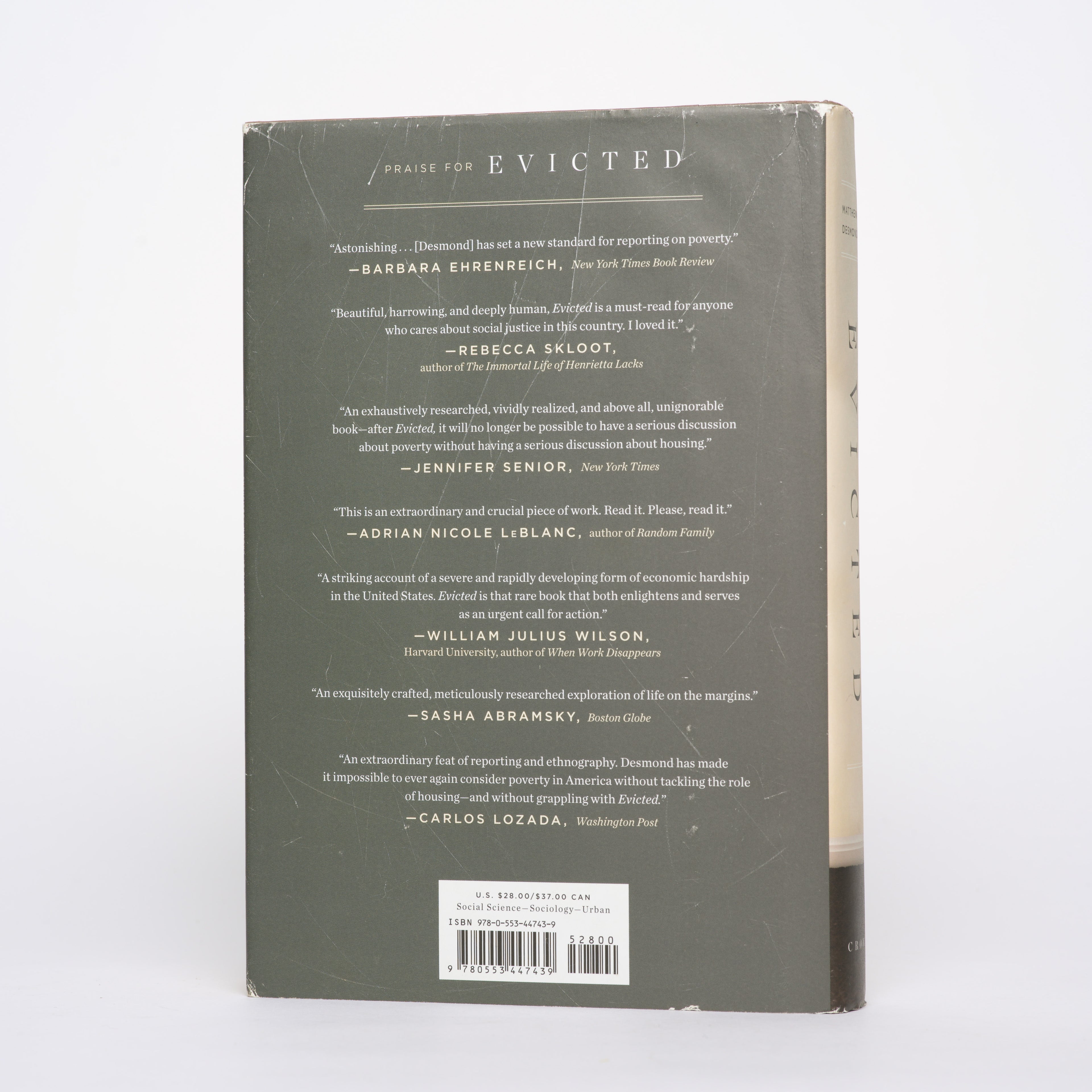 Evicted: Poverty and Profit in the American City - Desmond, Matthew