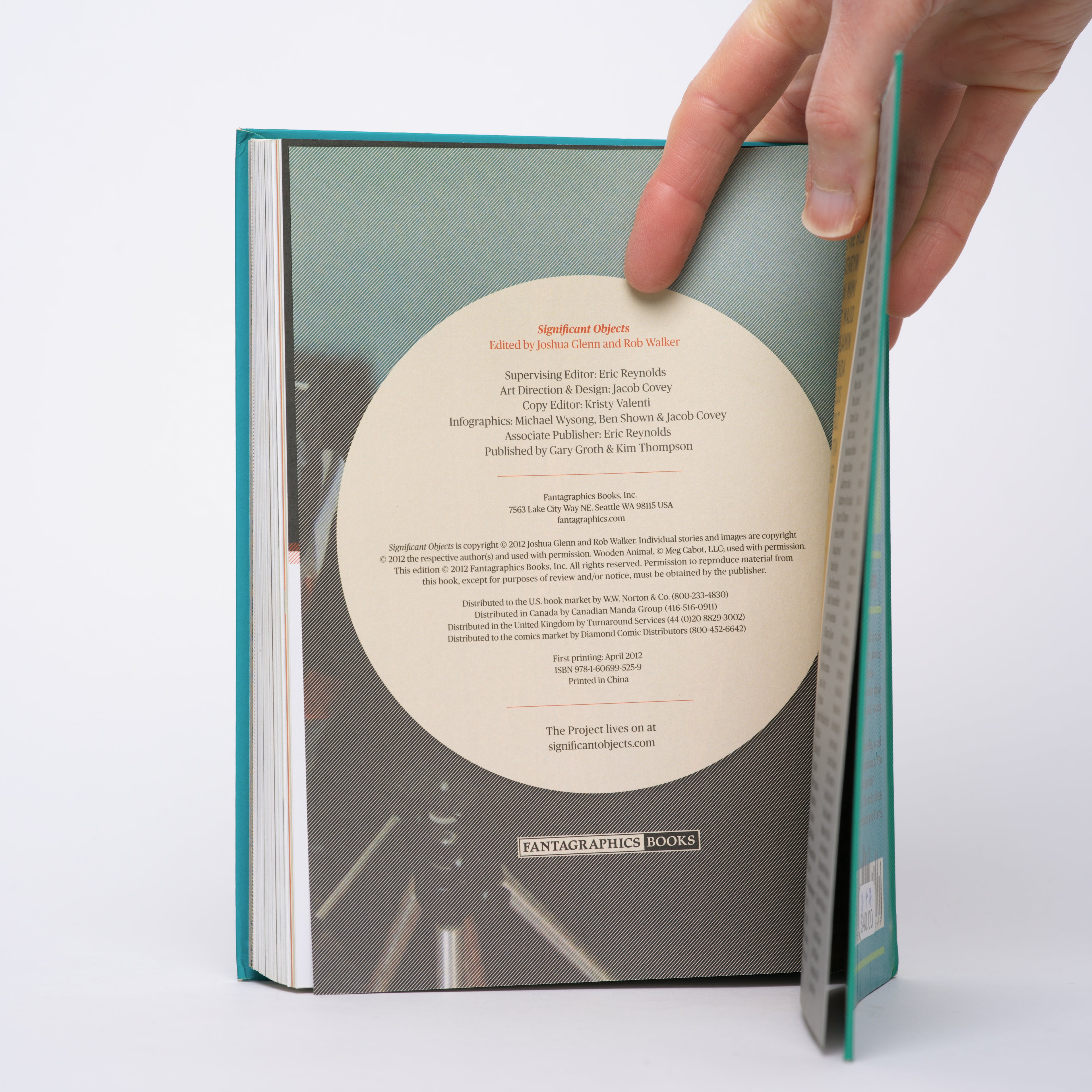 Significant Objects: 100 Extraordinary Stories About Ordinary Things - Glenn, Joshua (editor); Walker, Rob (editor)