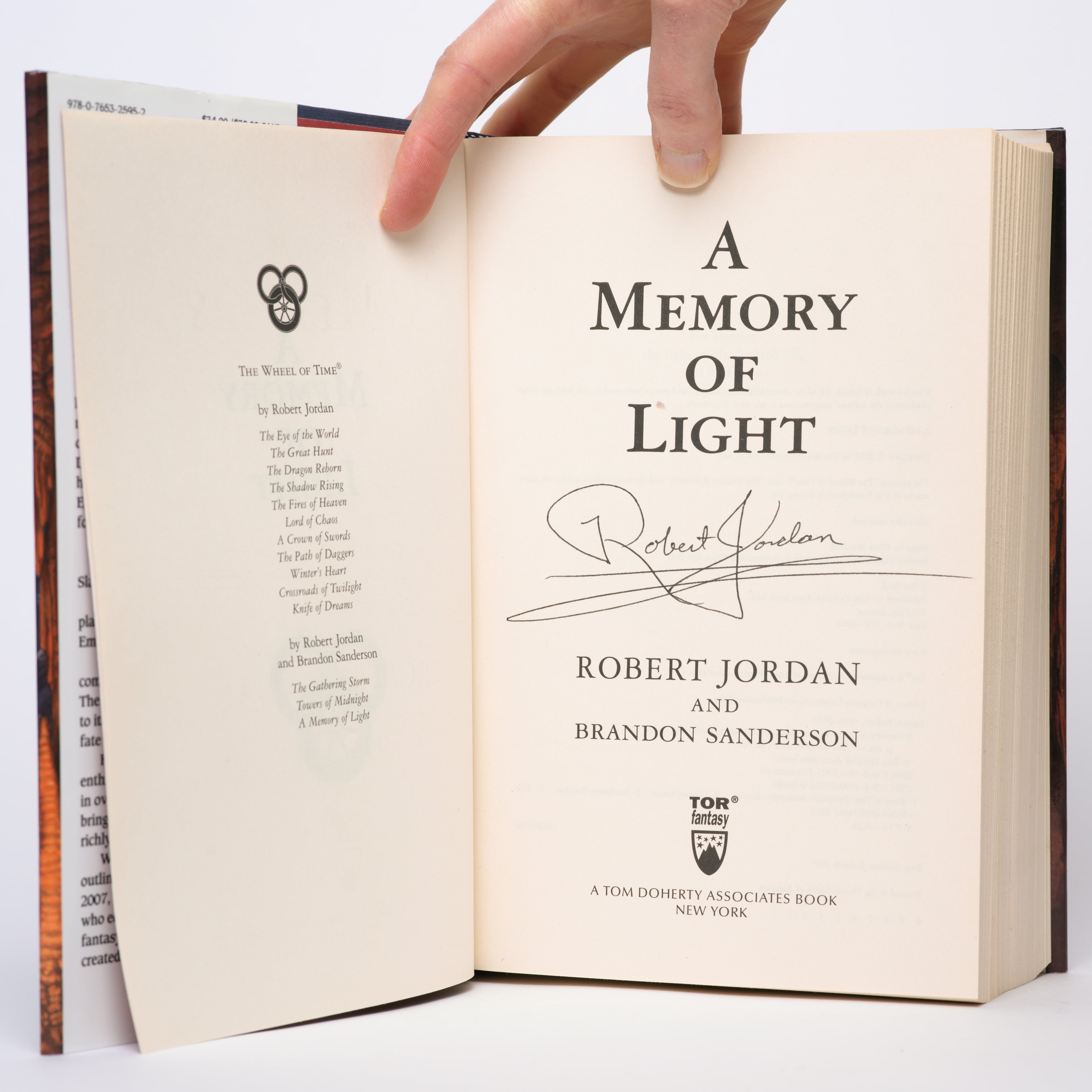 A Memory of Light (The Wheel of Time #14) - Jordan, Robert; Sanderson, Brandon