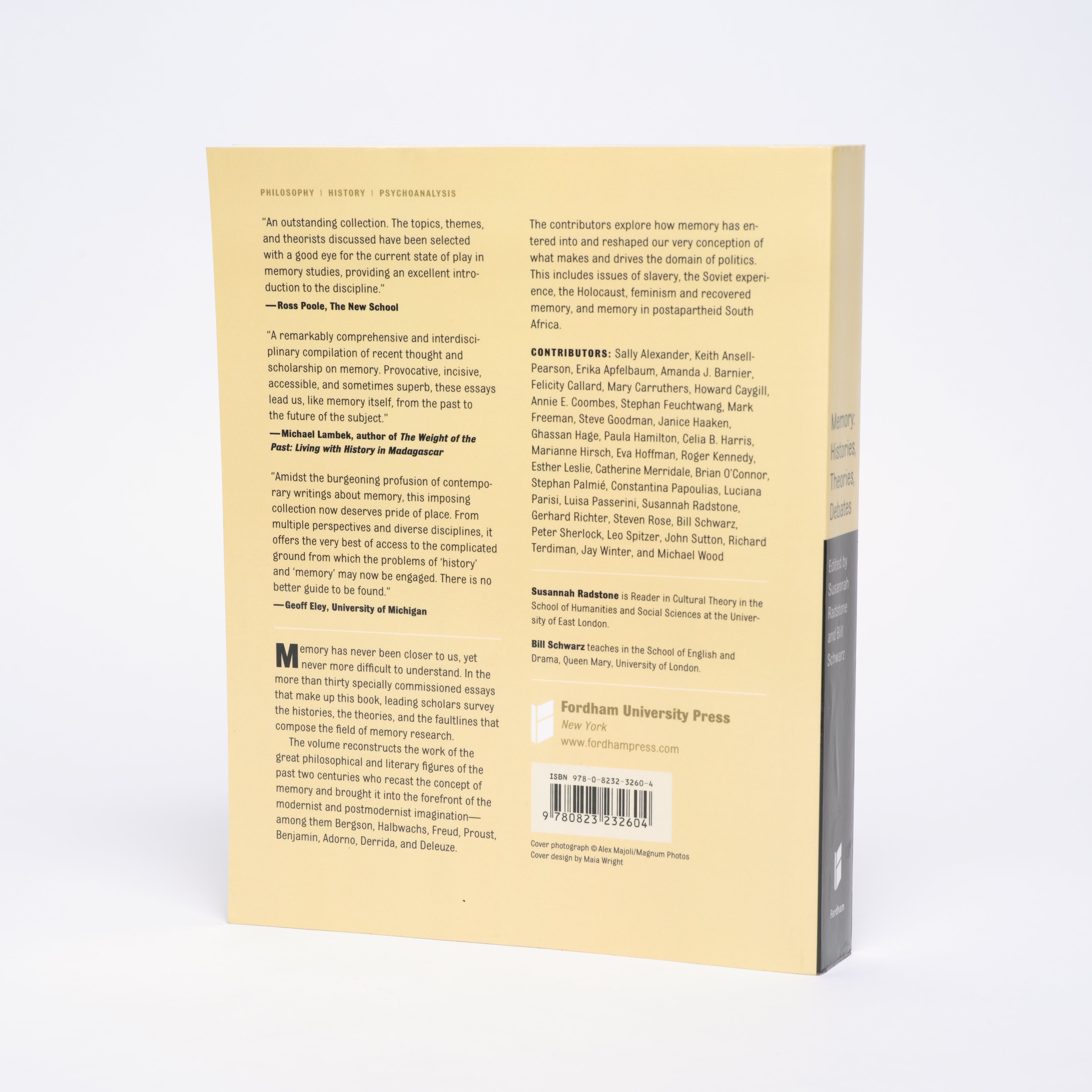 Memory: Histories, Theories, Debates - Radstone, Susannah; Schwarz, Bill (editors)