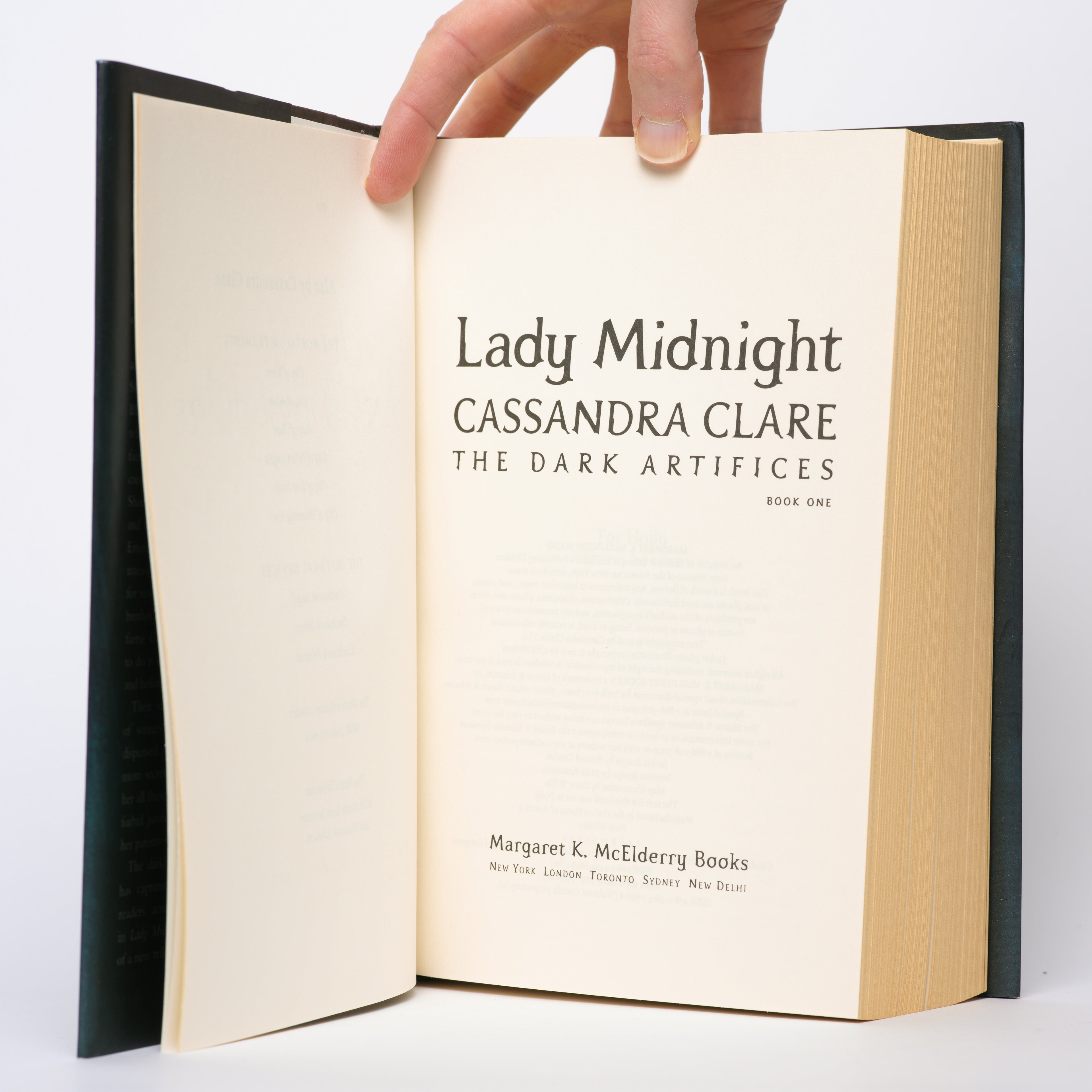 Lady Midnight (The Dark Artifices #1) - Clare, Cassandra