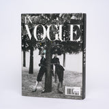 In Vogue: An Illustrated History of the World's Most Famous Fashion Magazine - Oliva, Alberto; Angeletti, Norberto