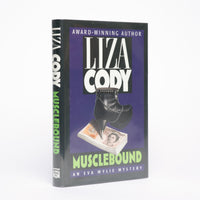 Musclebound (An Eva Wylie Mystery) - Cody, Liza