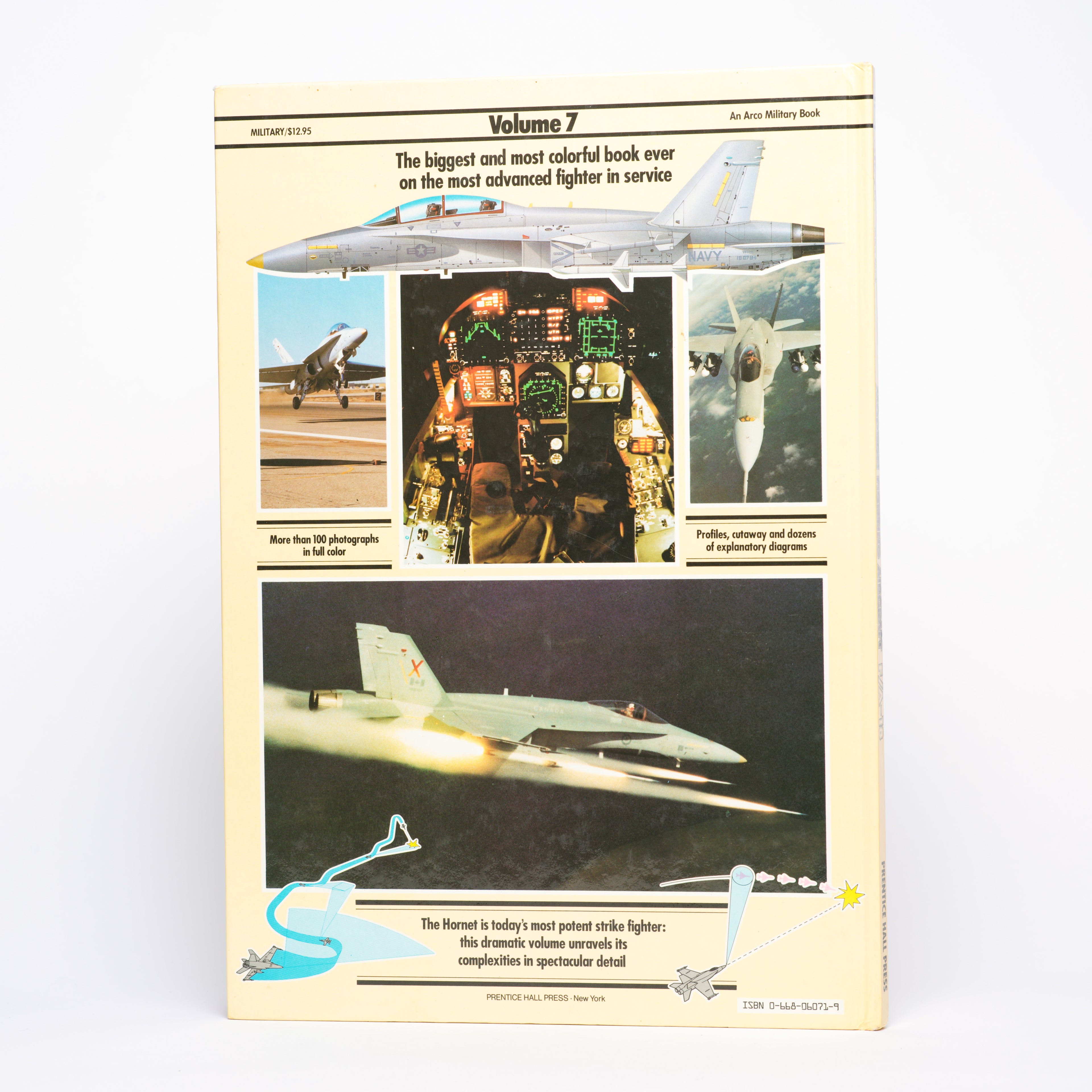 F/A-18 Hornet (Modern Fighting Aircraft, Volume 7) - Spick, Mike