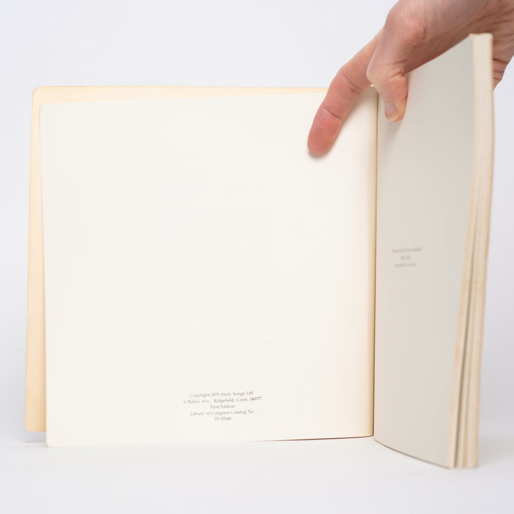 Looking ... Seeing: Poems and Song Lyrics by Harry Chapin - Chapin, Harry; White, Rob (drawings)