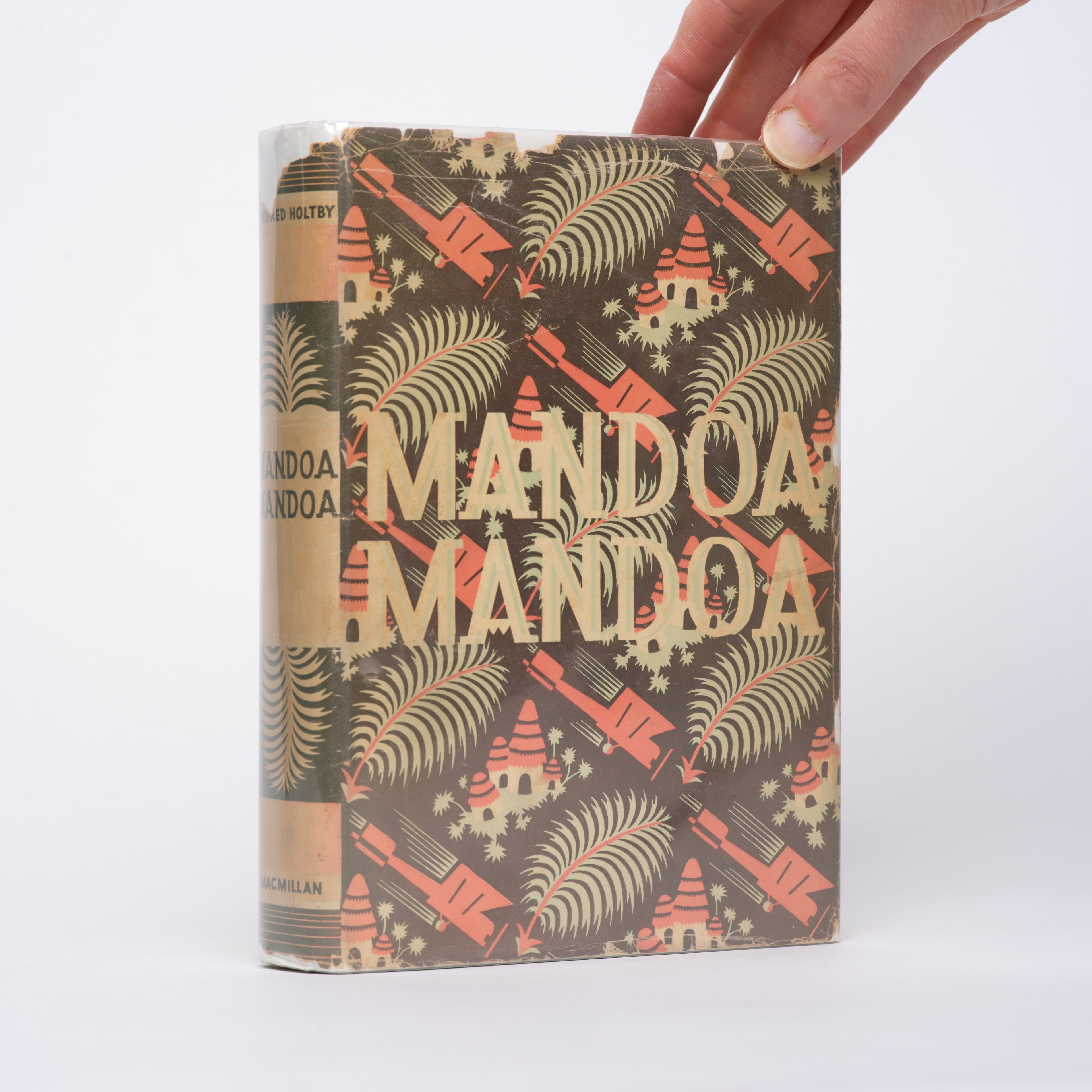 Mandoa, Mandoa! A Comedy of Irrelevance - Holtby, Winifred