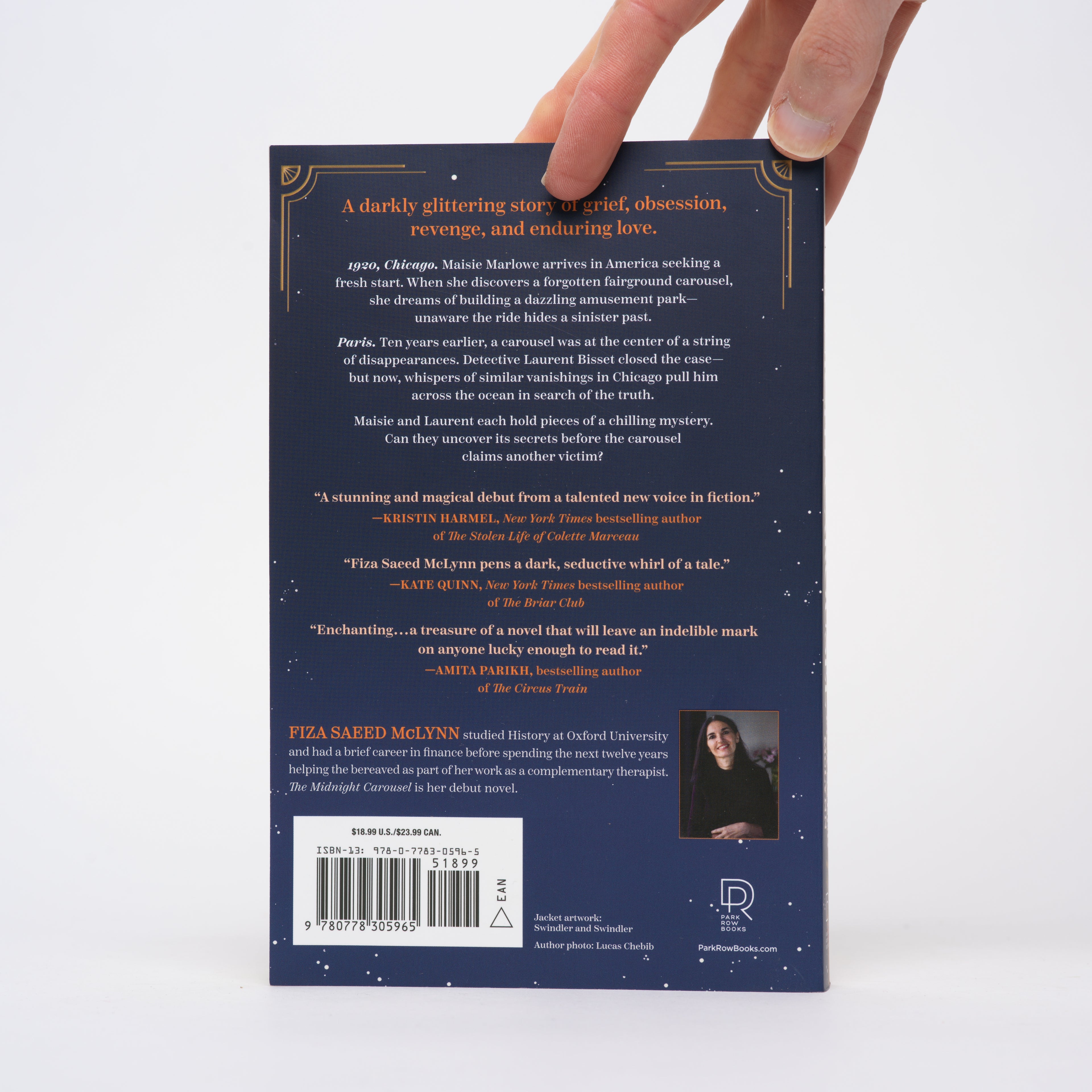 The Midnight Carousel - McLynn, Fiza Saeed