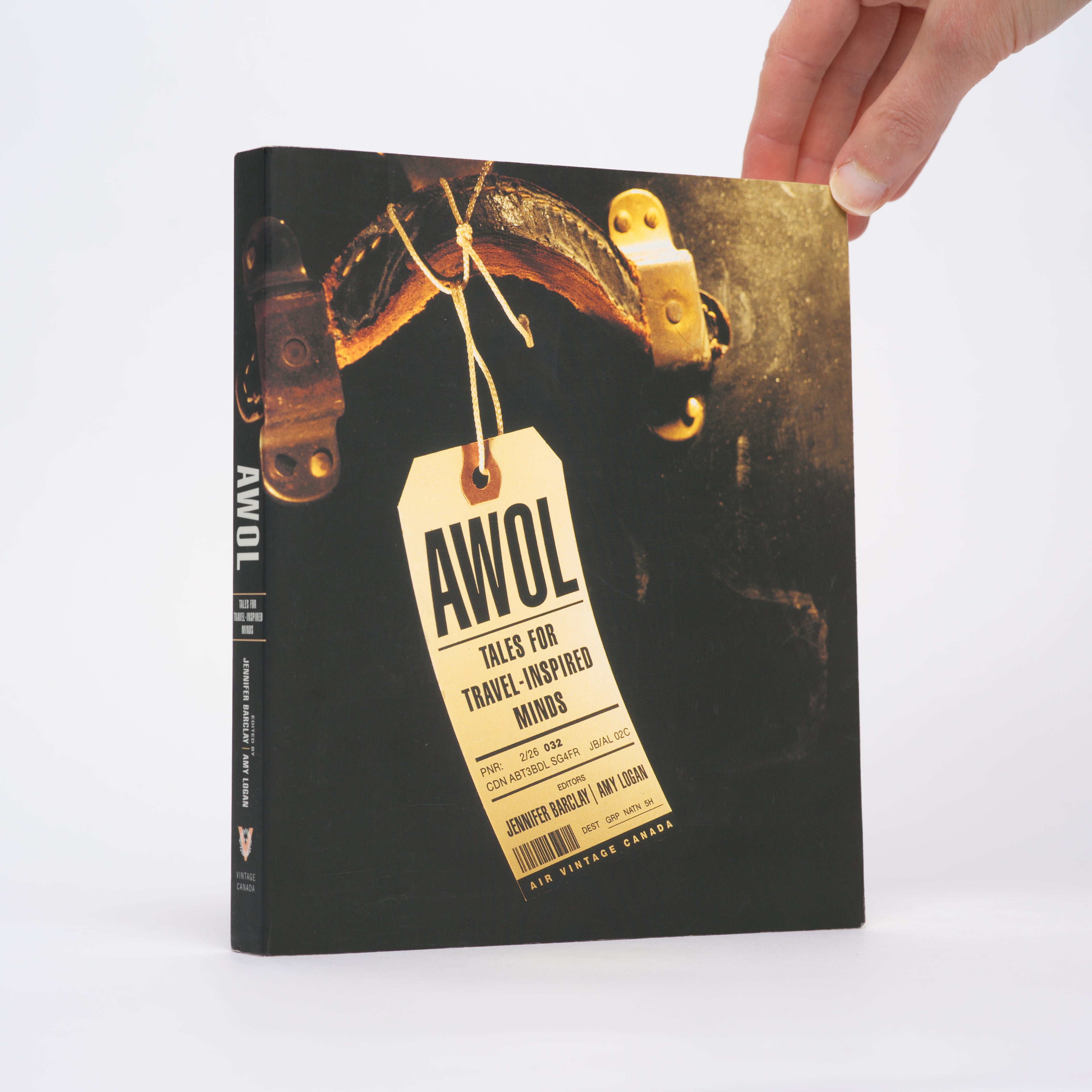 AWOL: Tales for Travel-Inspired Minds - Barclay, Jennifer (editor); Logan, Amy (editor)
