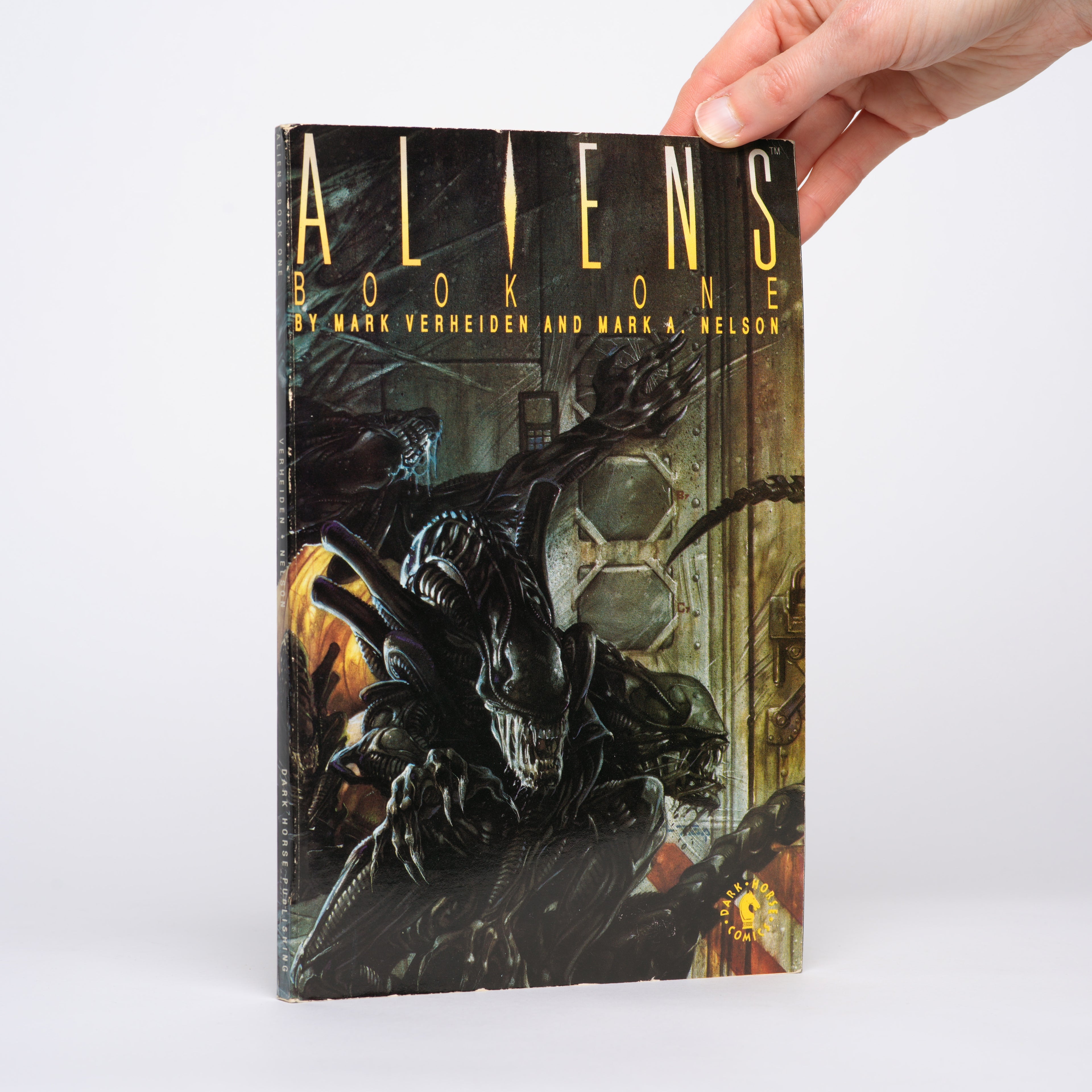 Aliens: Book One - Verheiden, Mark
