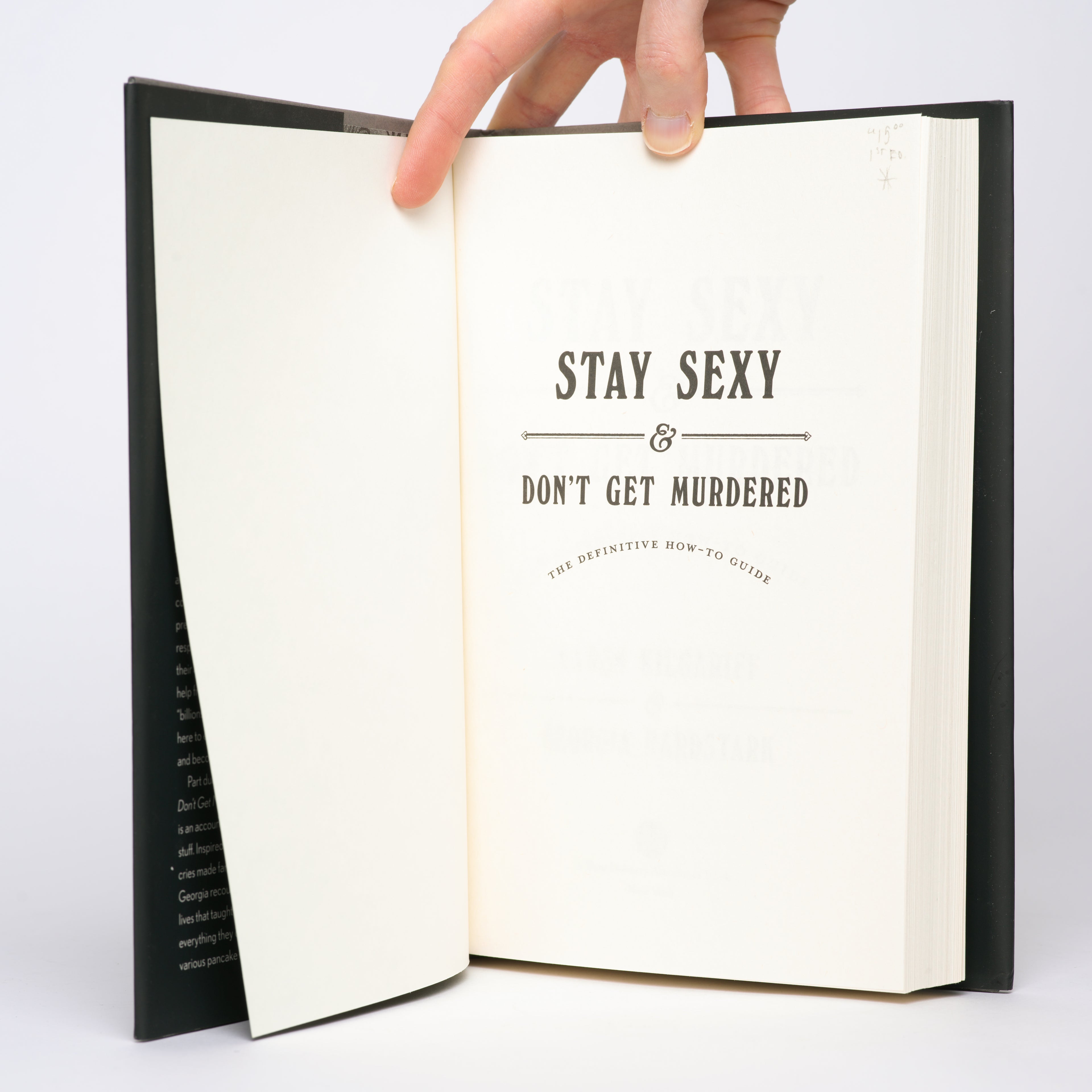 Stay Sexy & Don't Get Murdered: The Definitive How-To Guide - Kilgariff, Karen; Hardstark, Georgia