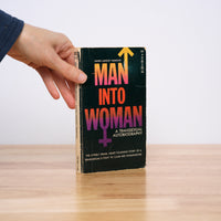 Simmons, Dawn Langley - Man into Woman: A Transsexual Autobiography