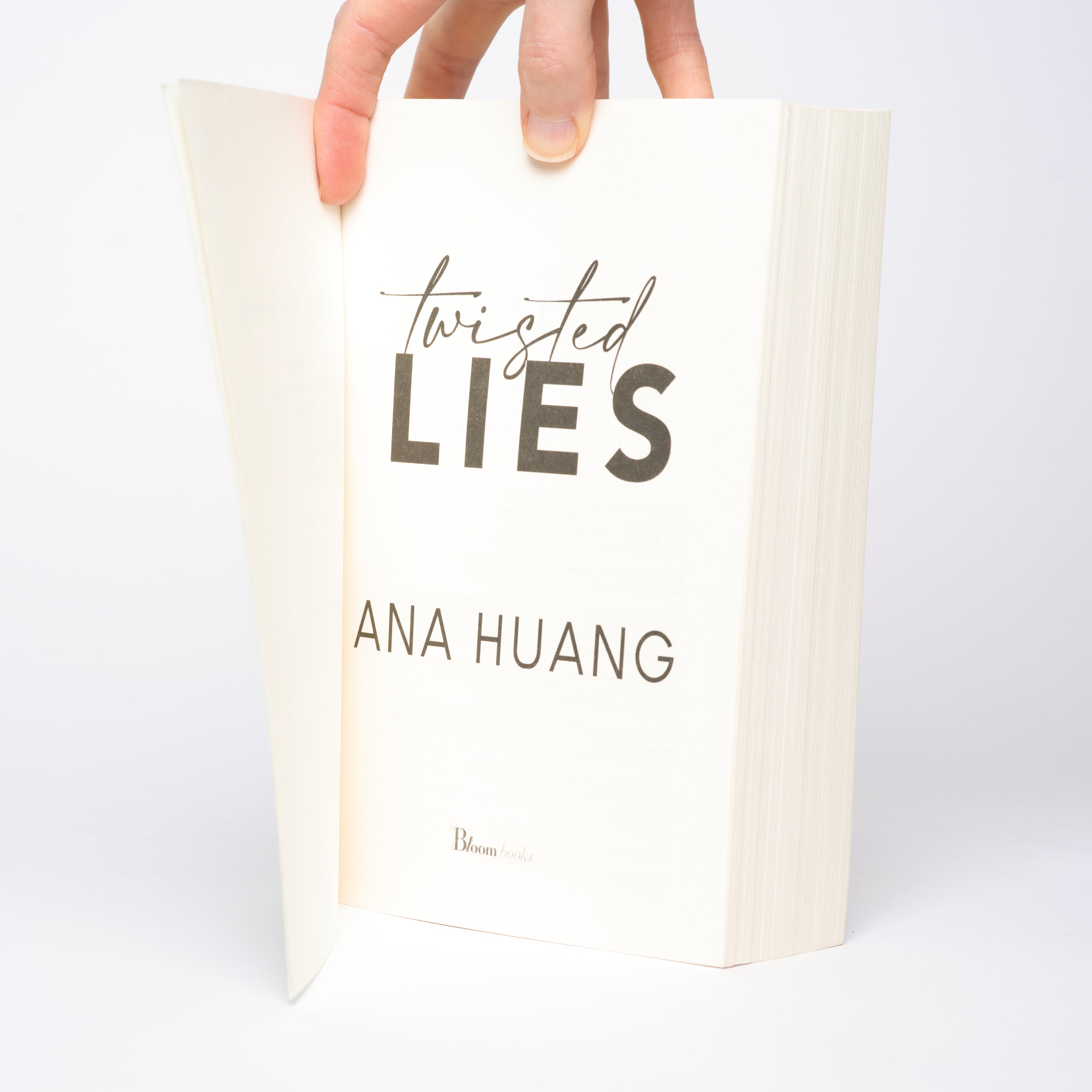 Twisted Lies (Twisted #4) - Huang, Ana