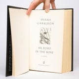 An Echo in the Bone (Outlander #7) - Gabaldon, Diana