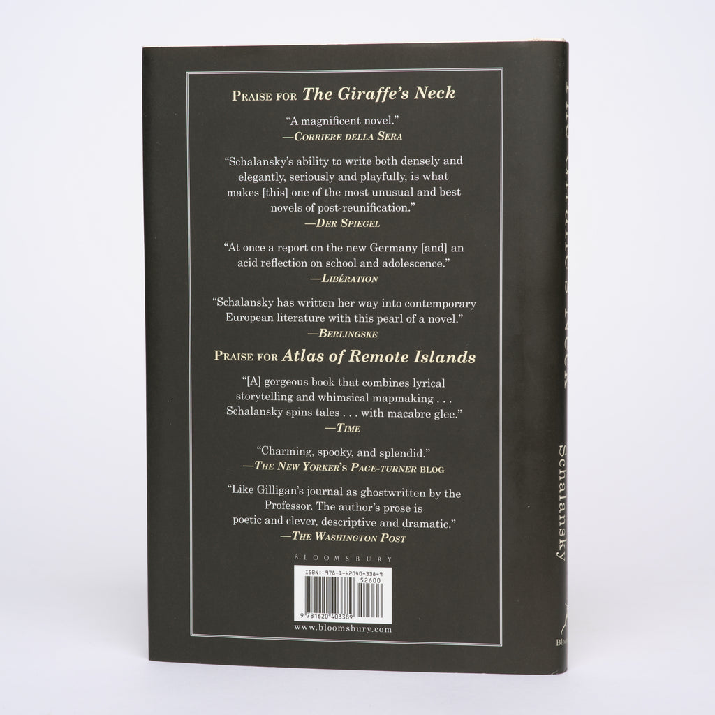 The Giraffe's Neck: A Novel - Schalansky, Judith; Whiteside, Shaun (translator)