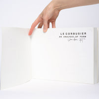 Le Corbusier: An Analysis of Form (Third Edition) - Baker, Geoffrey H.