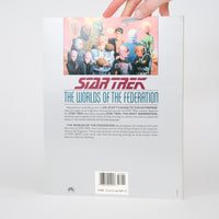 Star Trek: The Worlds of the Federation - Johnson, Shane; Punchatz, Don Ivan (color art)