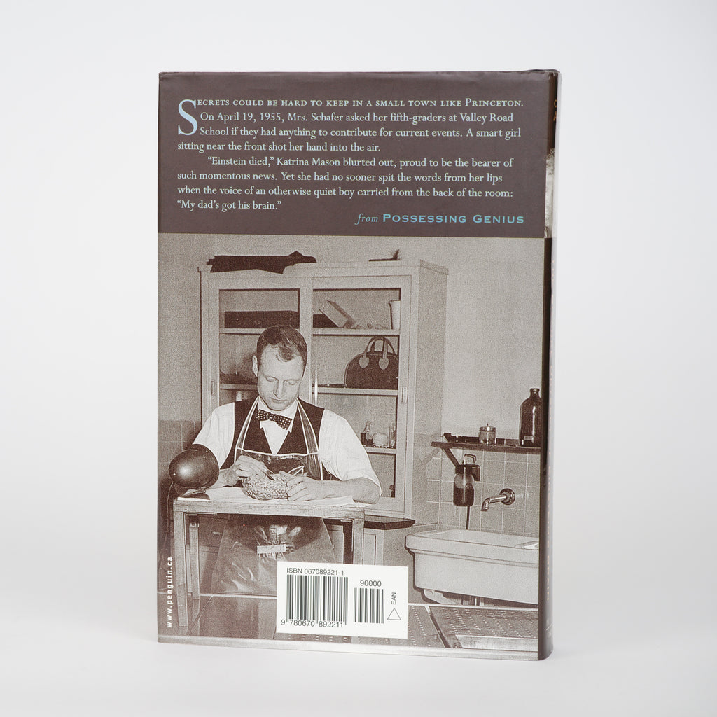 Possessing Genius: The Bizarre Odyssey of Einstein's Brain - Abraham, Carolyn