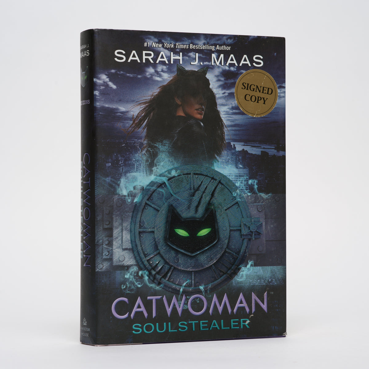 Catwoman: Soulstealer (DC Icons) [Signed Edition]