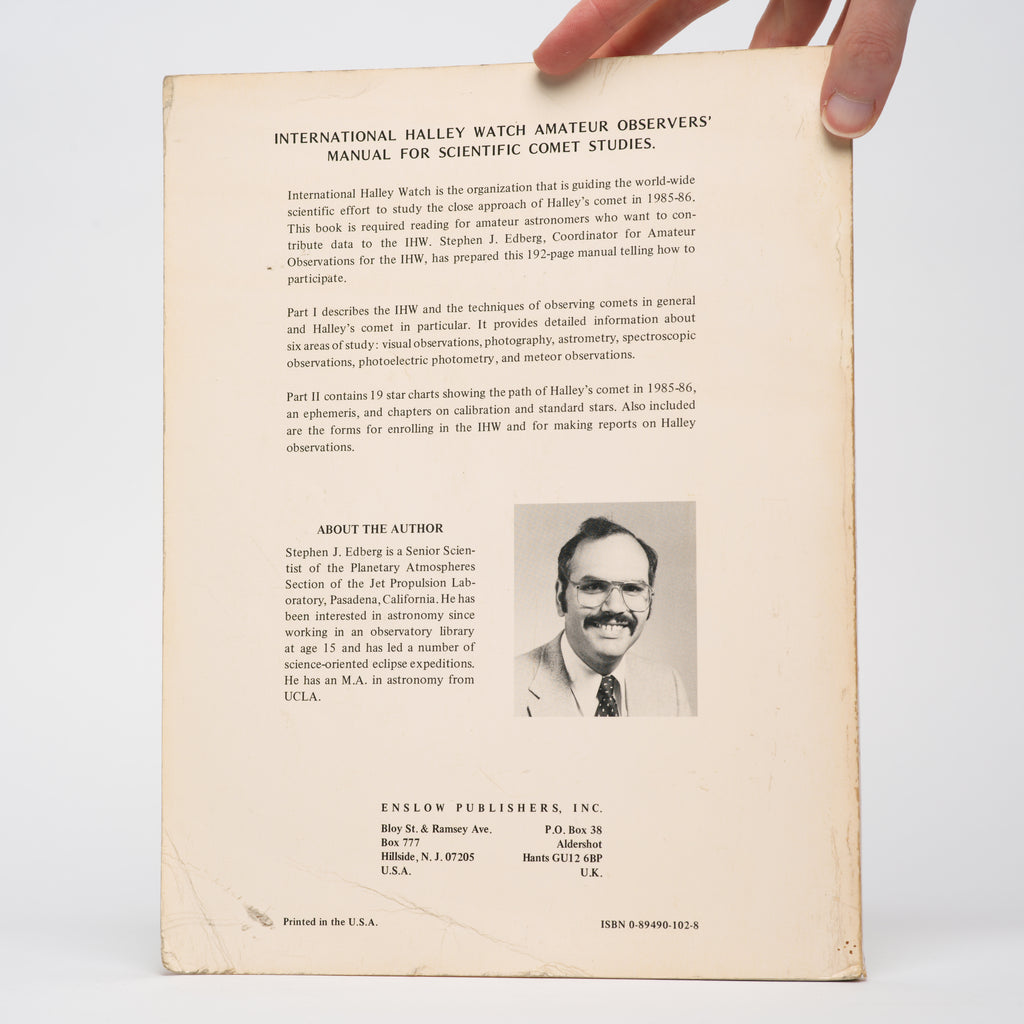 International Halley Watch Amateur Observers' Manual for Scientific Comet Studies - Edberg, Stephen J.