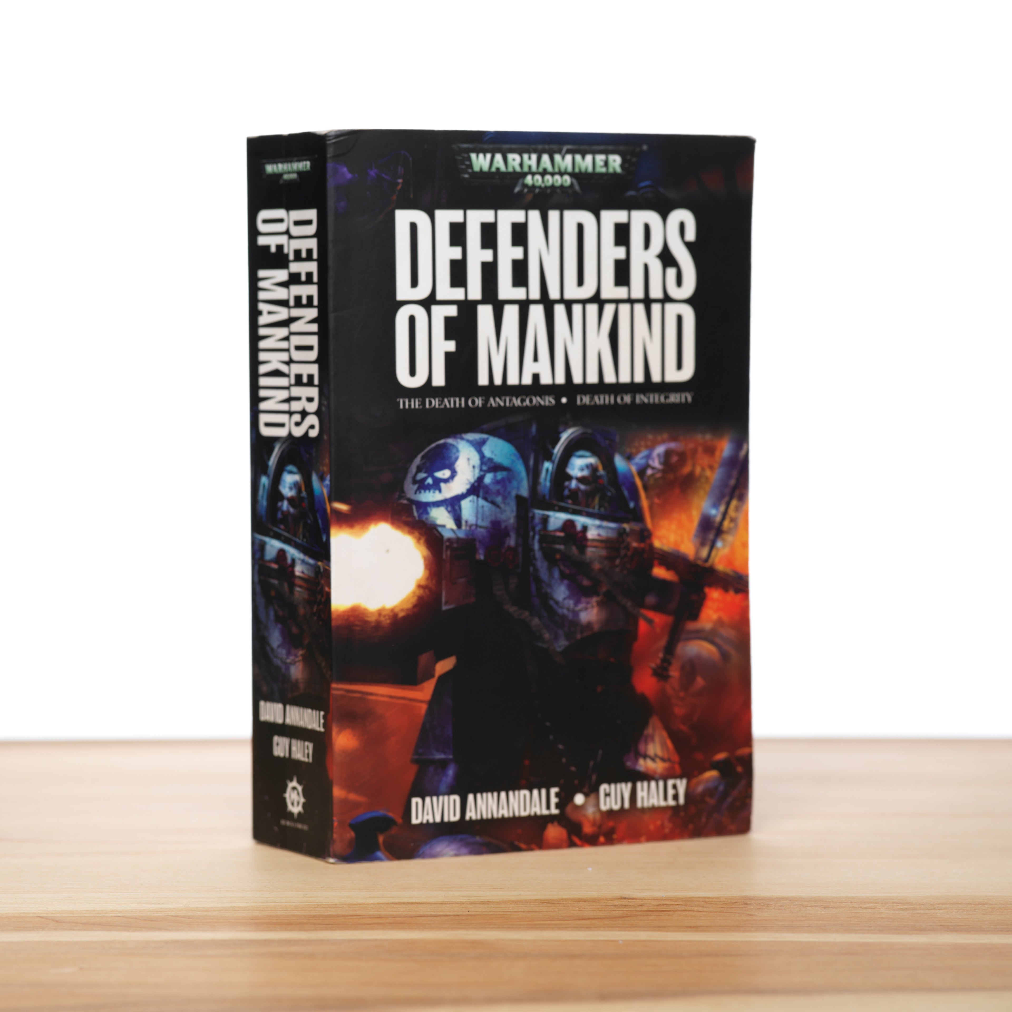 Haley, Guy; Annandale, David - Defenders of Mankind (Warhammer 40,000)