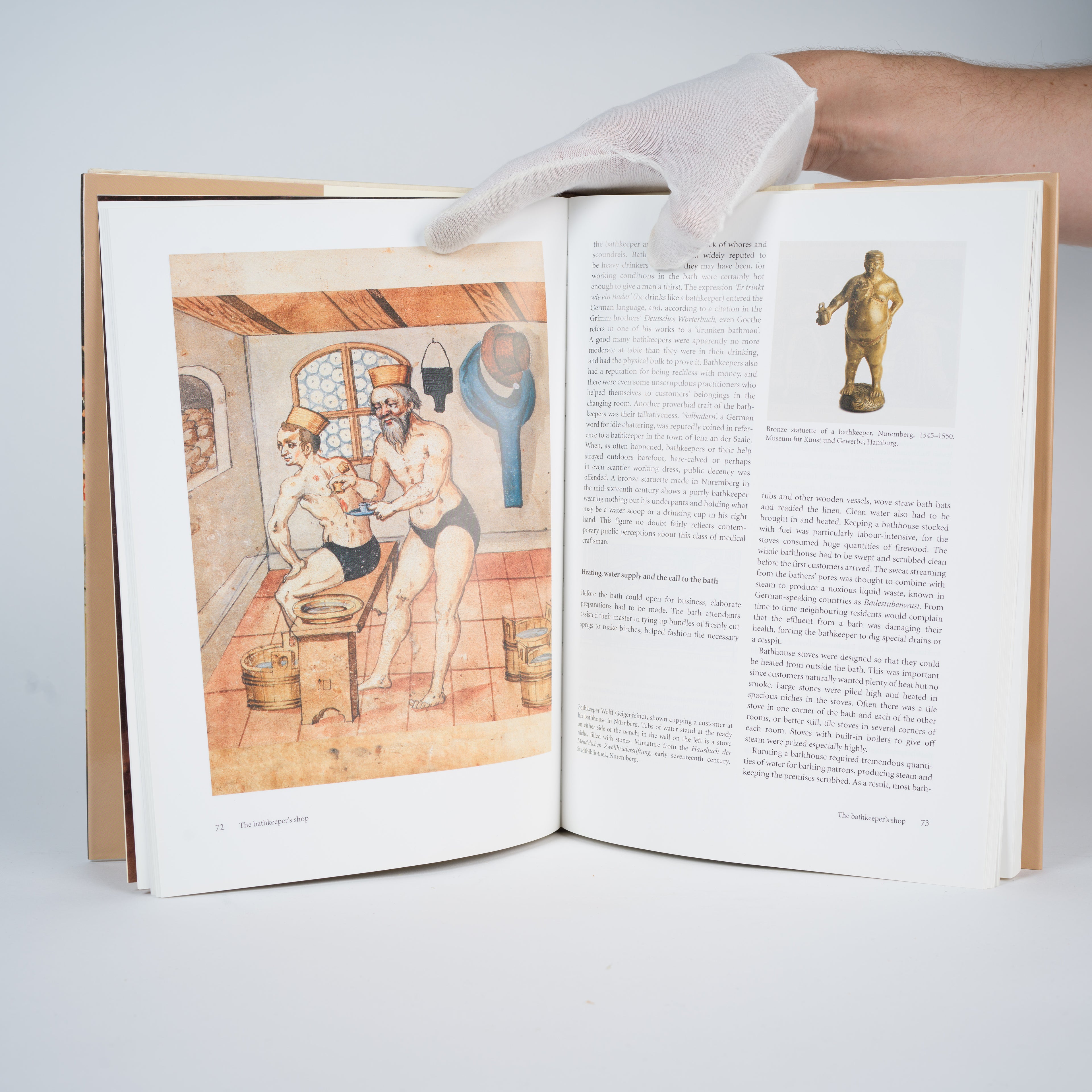 The Surgeon's Stage: A History of the Operating Room - Morgeli, Christoph