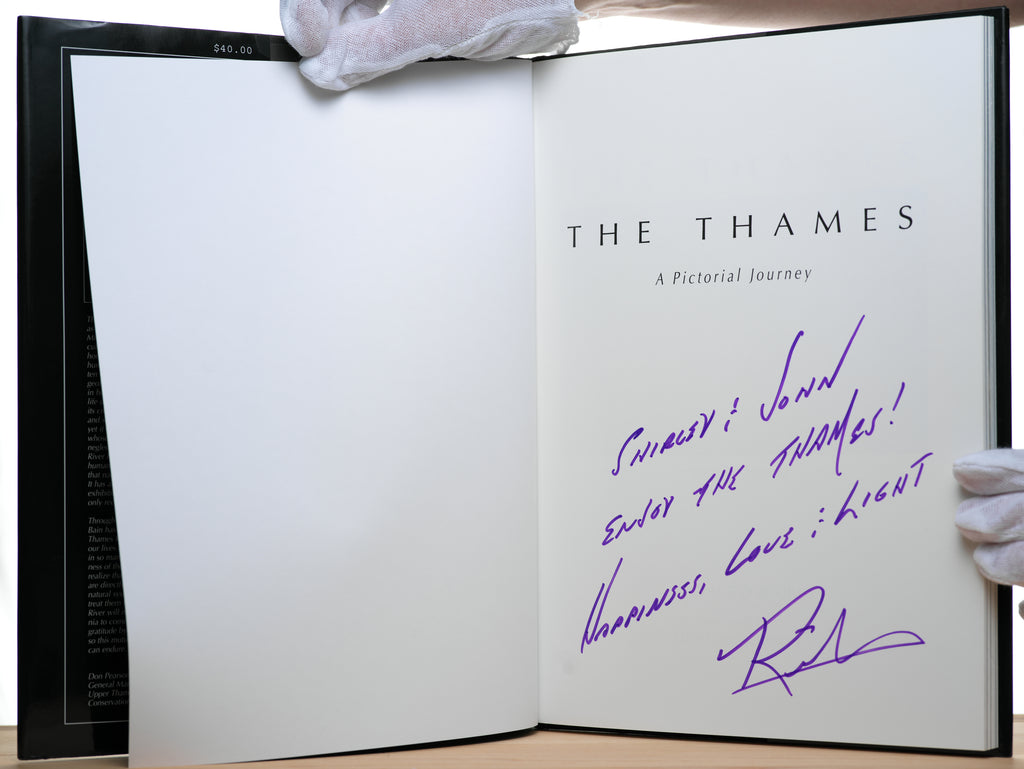 The Thames: A Pictorial Journey - Bain, Richard; Robertson, Lloyd (foreword)